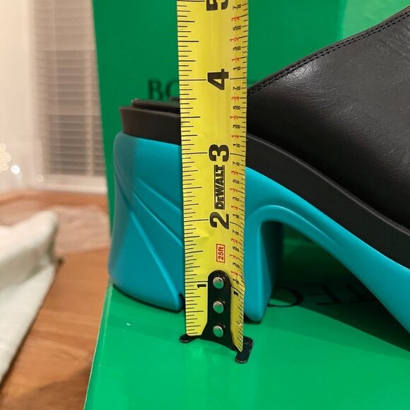 Bottega Veneta 668525 Women's Leather heel pump sandals, multiple sizes - Picture 7 of 11